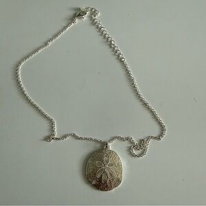 Avon Sand Dollar Silvertone Necklace